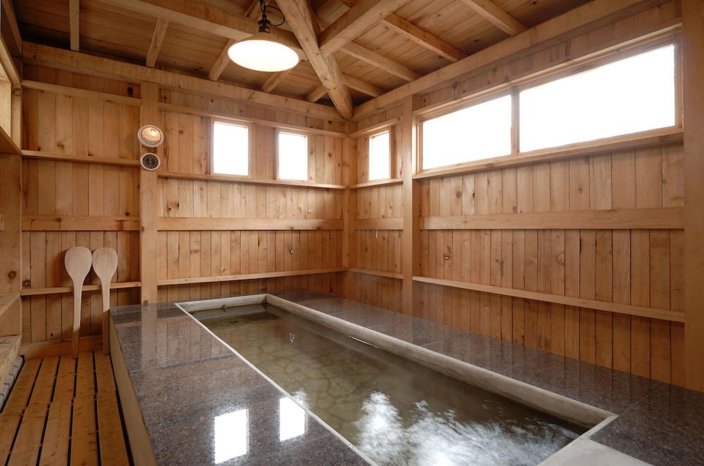 Yadoya Tsubaki Hotel Aomori Exterior photo